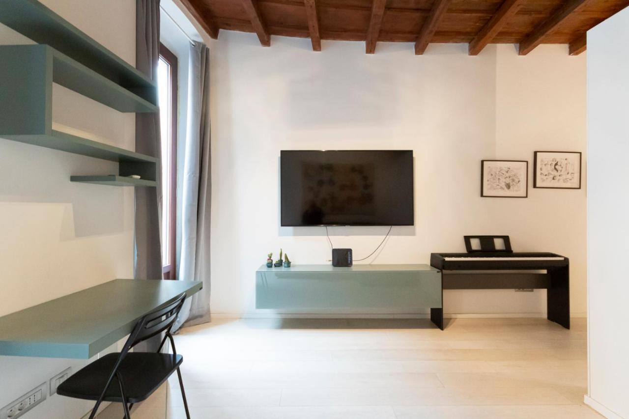 San Lorenzo Apartment Milan Bagian luar foto